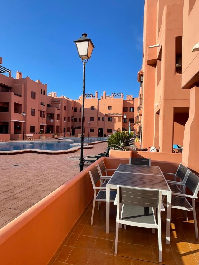 Three Bedroom Apartment With Pool In Торевьиа Экстерьер фото